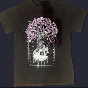 S | Threadless cherry blossom skull t-shirt